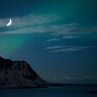 Księżycowa noc na Lofotach